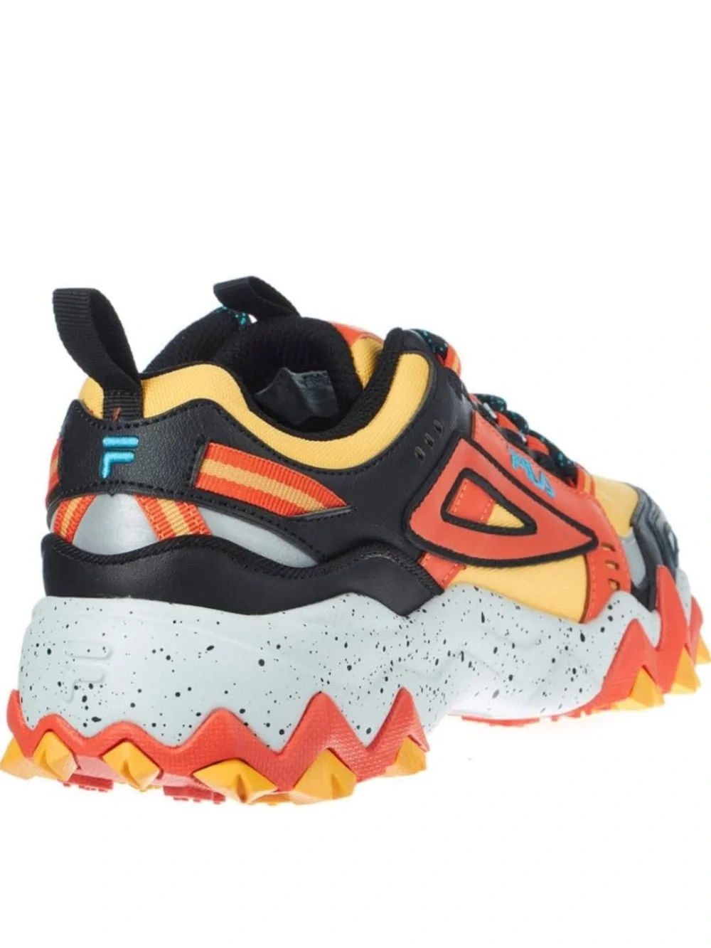 SOLD Fila Oakmont Men’s TR sneaker shoe with lugged, jagged  traction soles - Picture 14 of 16